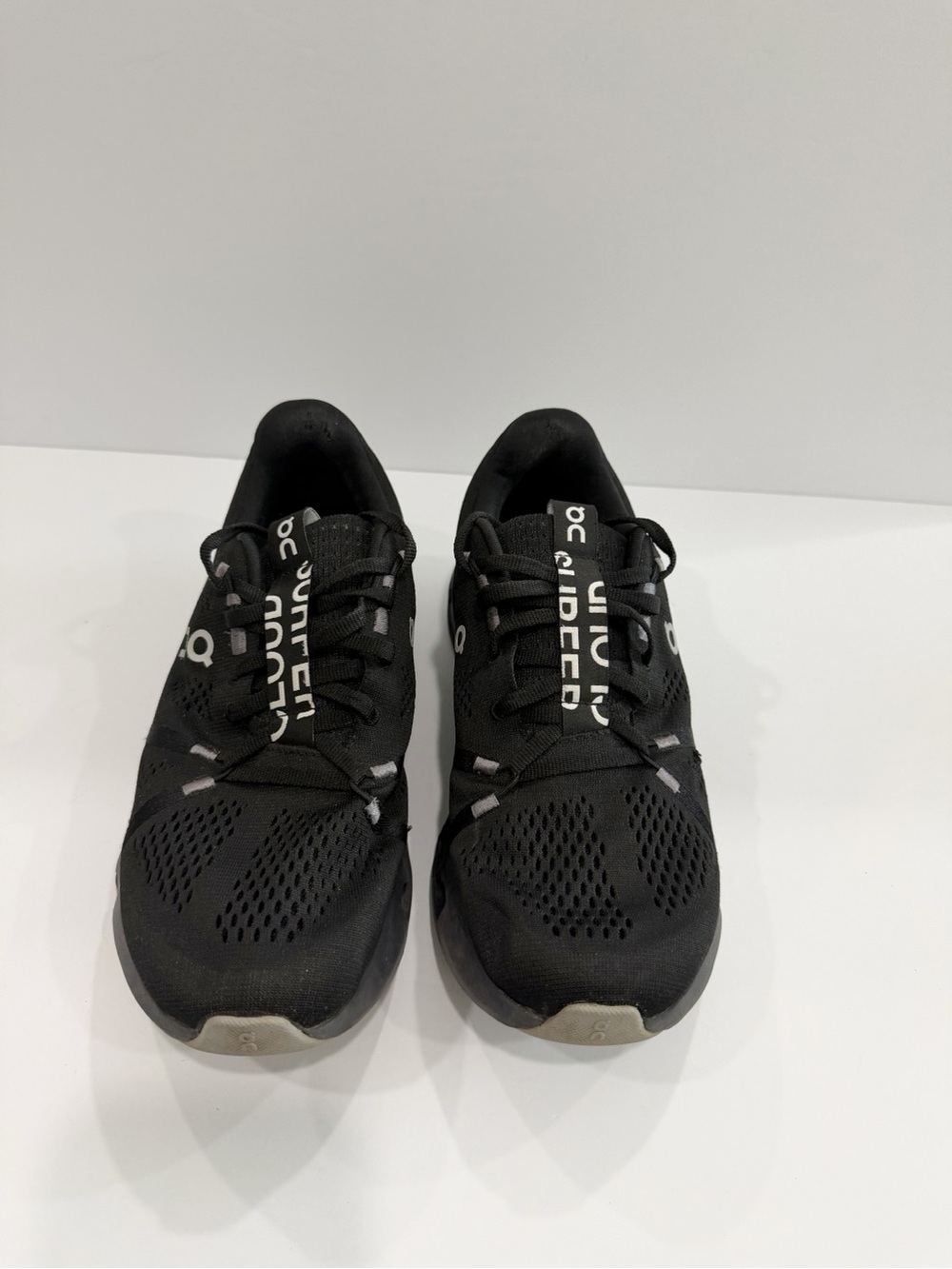 On Running Cloudsurfer Women’s Shoes - Picture 2 of 10